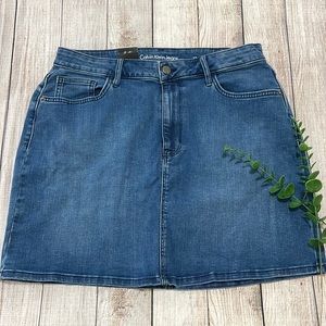 🌸 Clearance! 🌸 Calvin Klein Denim Mini Skirt Size 12